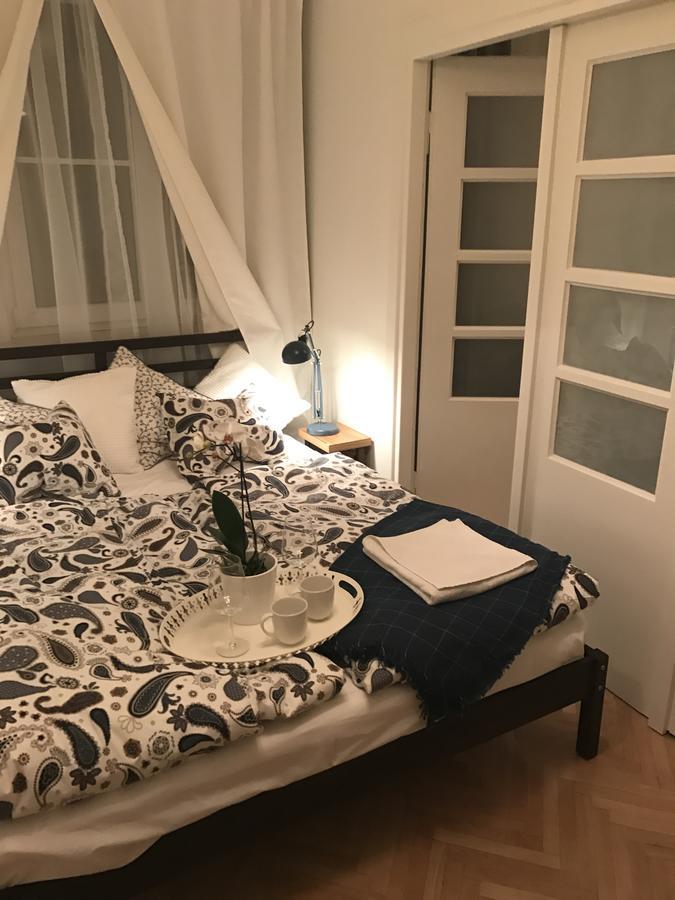 Apartamento Stare Miasto Miodowa 26 Varsovia Exterior foto