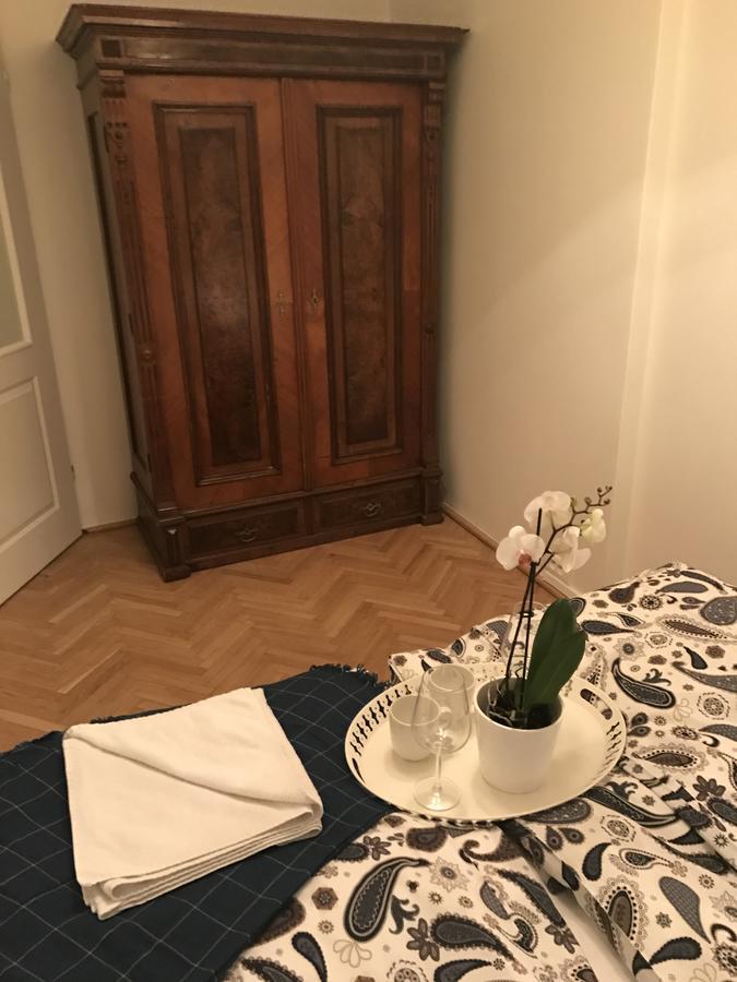 Apartamento Stare Miasto Miodowa 26 Varsovia Exterior foto